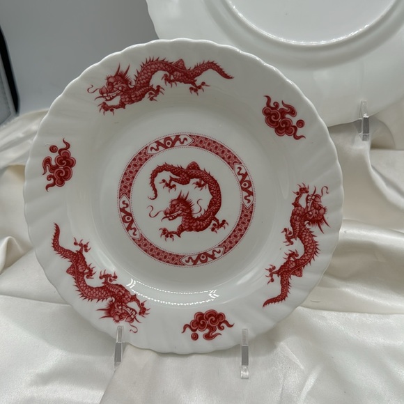 Rosina China Co. “Queens” Salad and Bread/Butter plates.  Dragon Motif - Picture 4 of 4
